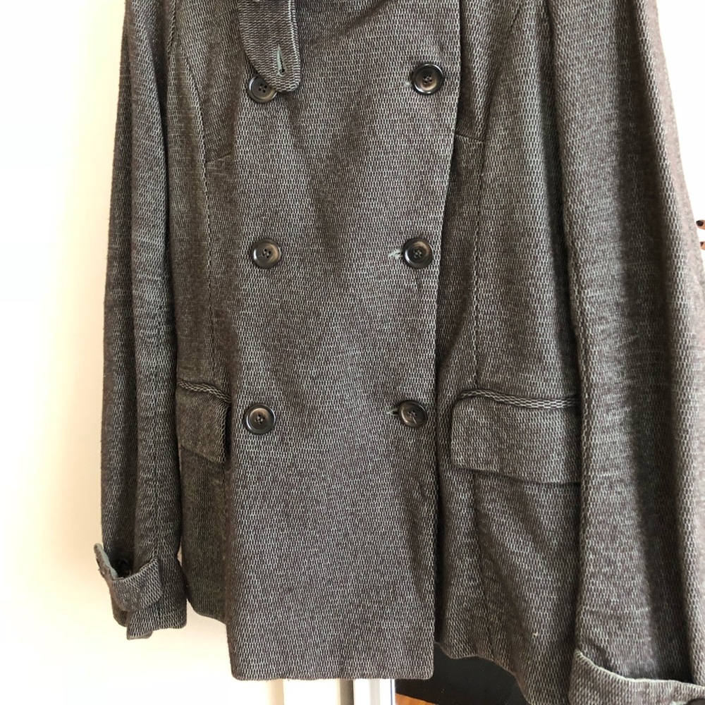 French Connection - Fall/Spring Jacket 🧥 - Picture 4 of 4